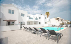 Rociega 35 Apartment 8, 100 meters to sea front
